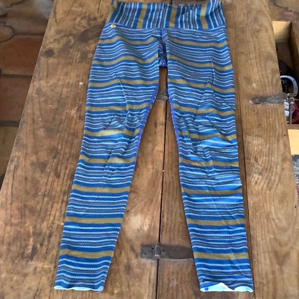 Yoga democracy leggings
